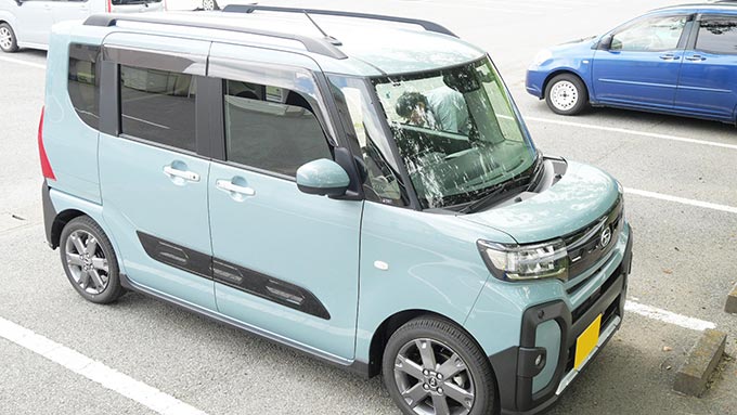 タント・ファンクロス:ボディデザイン