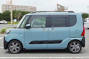 ボディ・サイド1