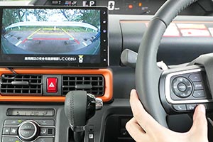 ナビと360度モニター